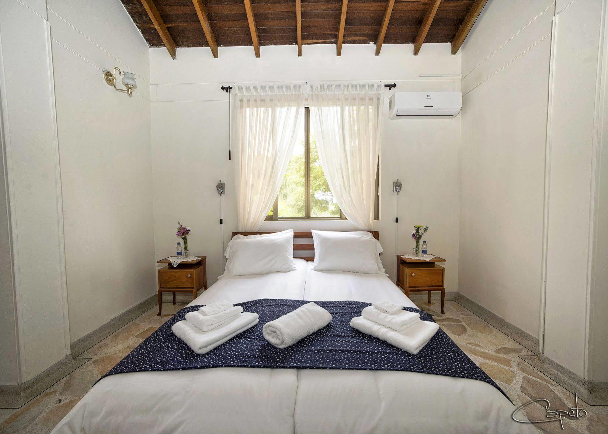 El Lugar Boutique Hotel Серритос Экстерьер фото